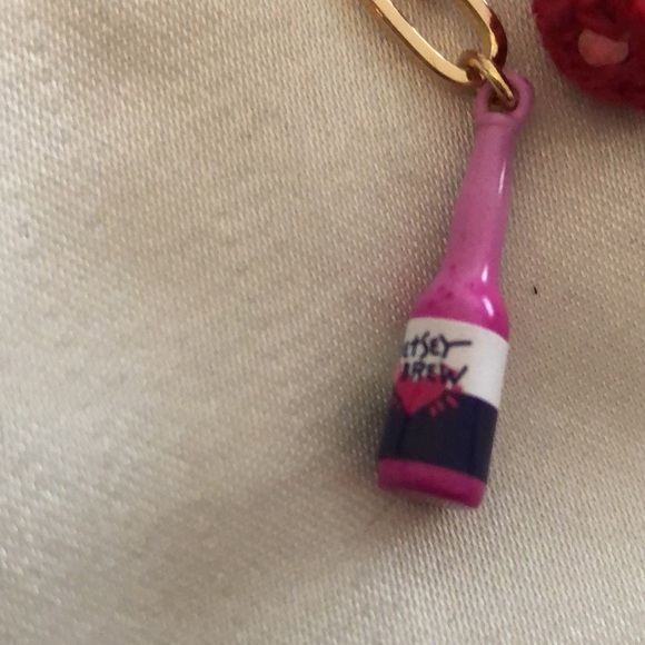 Betsey Johnson Gold Tone Paper Clip Charm Necklace Cactus, Skull, Boot NWT - Picture 7 of 16